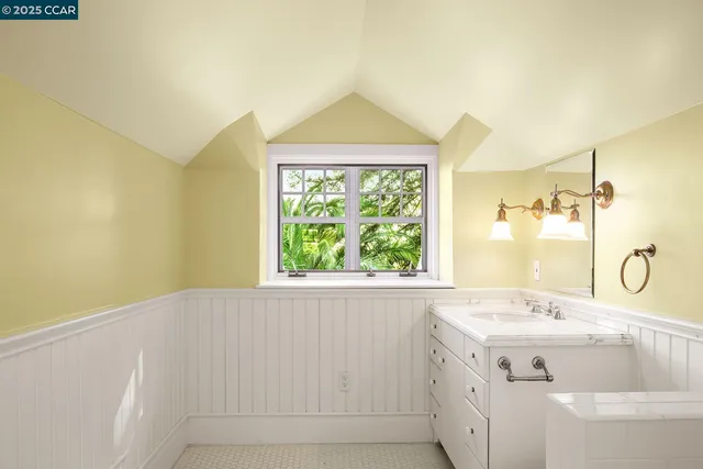 $7,750,000 | 25 Crocker Avenue, Piedmont, CA 94611