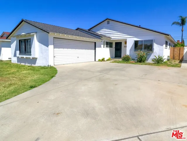 $1,024,999 | 13127 Hartland Street, North Hollywood, CA 91605