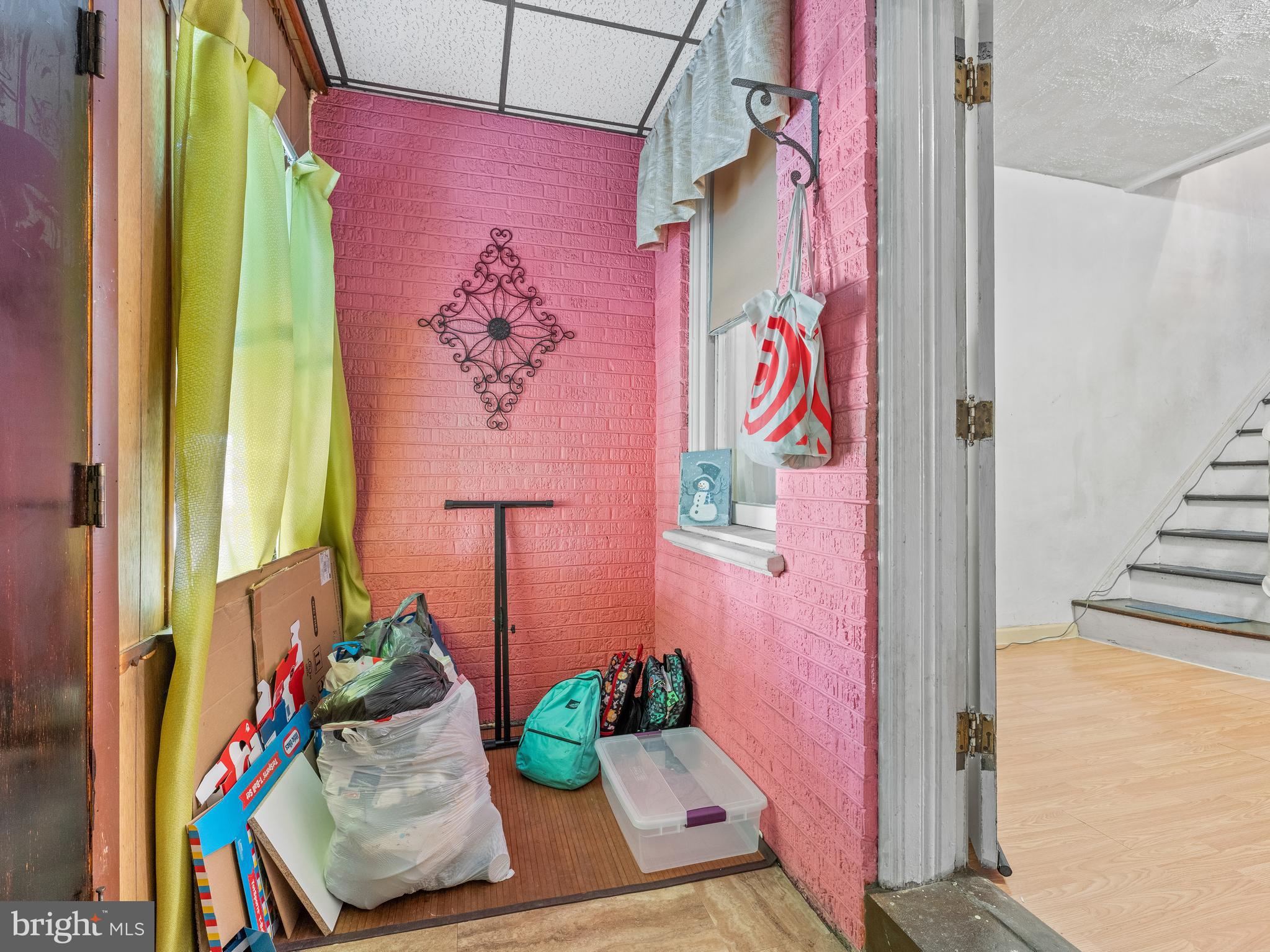 2203 South Lambert Street Philadelphia, PA 19145 - Photo 4 of 25