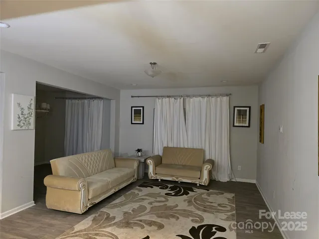 $2,200 | 12013 Wigeon Way, Charlotte, NC 28262