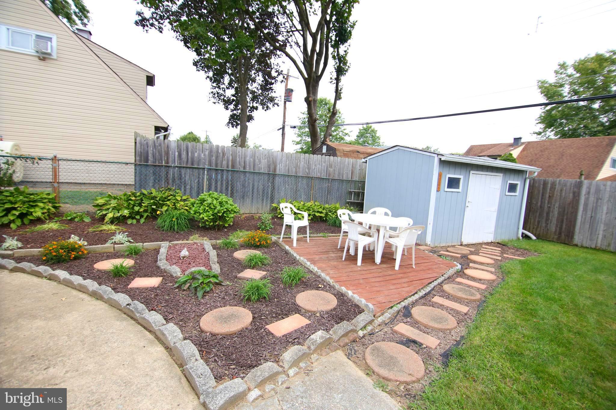 10 Cameo Road Levittown, PA 19057 - Photo 19 of 21 Gallery Image 19