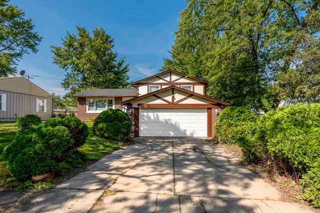 $199,900 | 21706 Gailene Avenue, Sauk Village, IL 60411