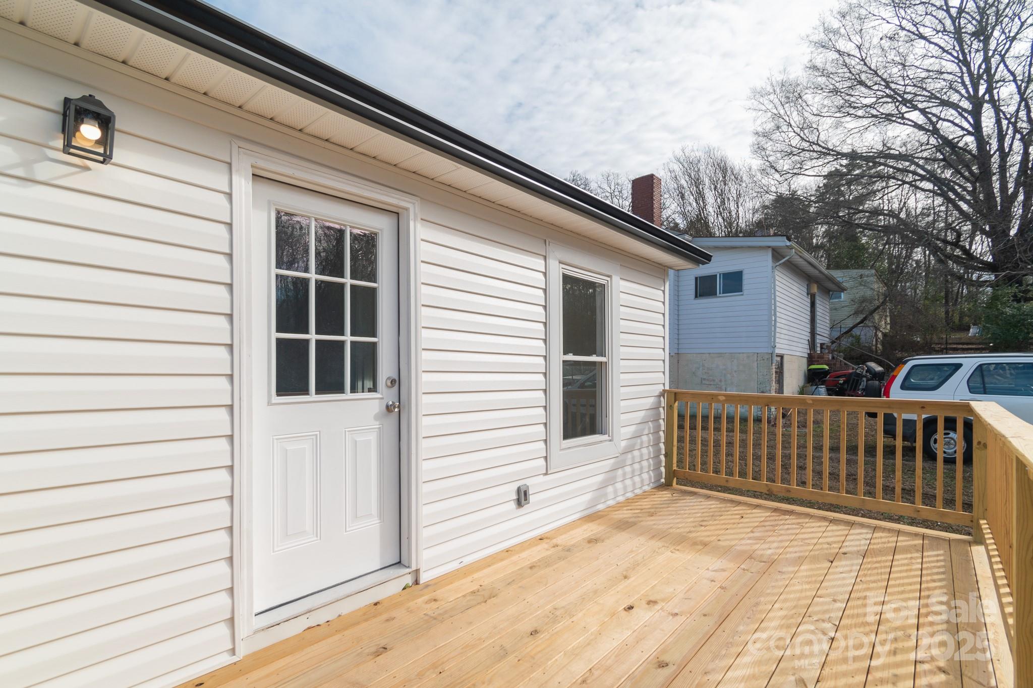 117 Falls Road Badin, NC 28009 - Photo 37 of 47 Gallery Image 37