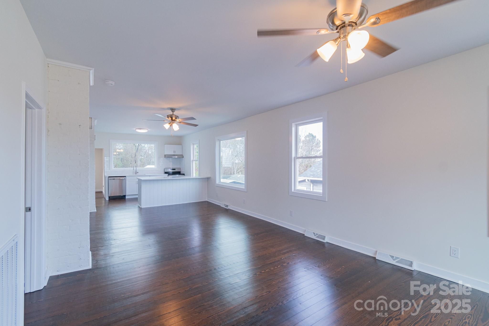 117 Falls Road Badin, NC 28009 - Photo 4 of 47 Gallery Image 4
