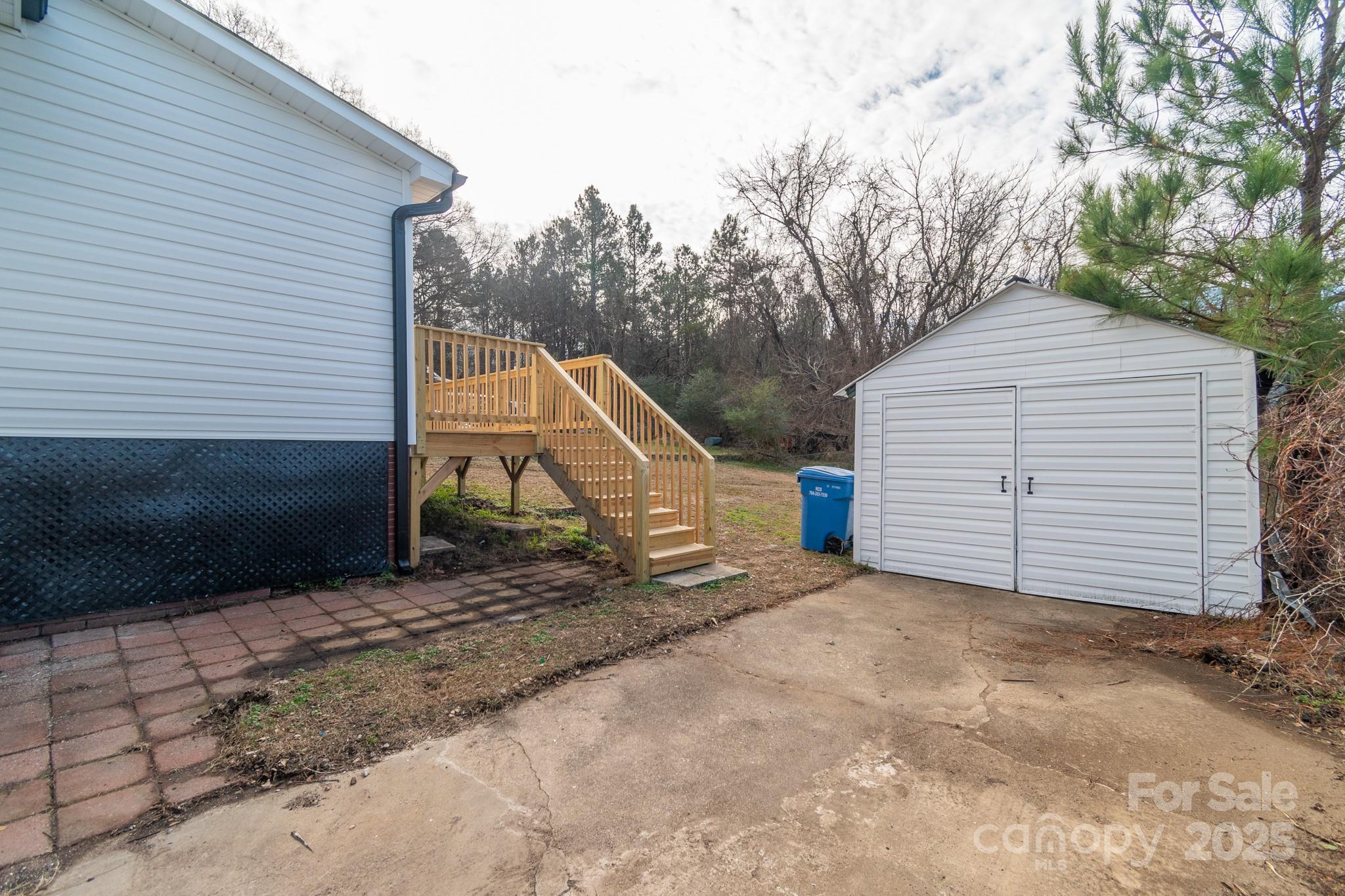 117 Falls Road Badin, NC 28009 - Photo 42 of 47 Gallery Image 42