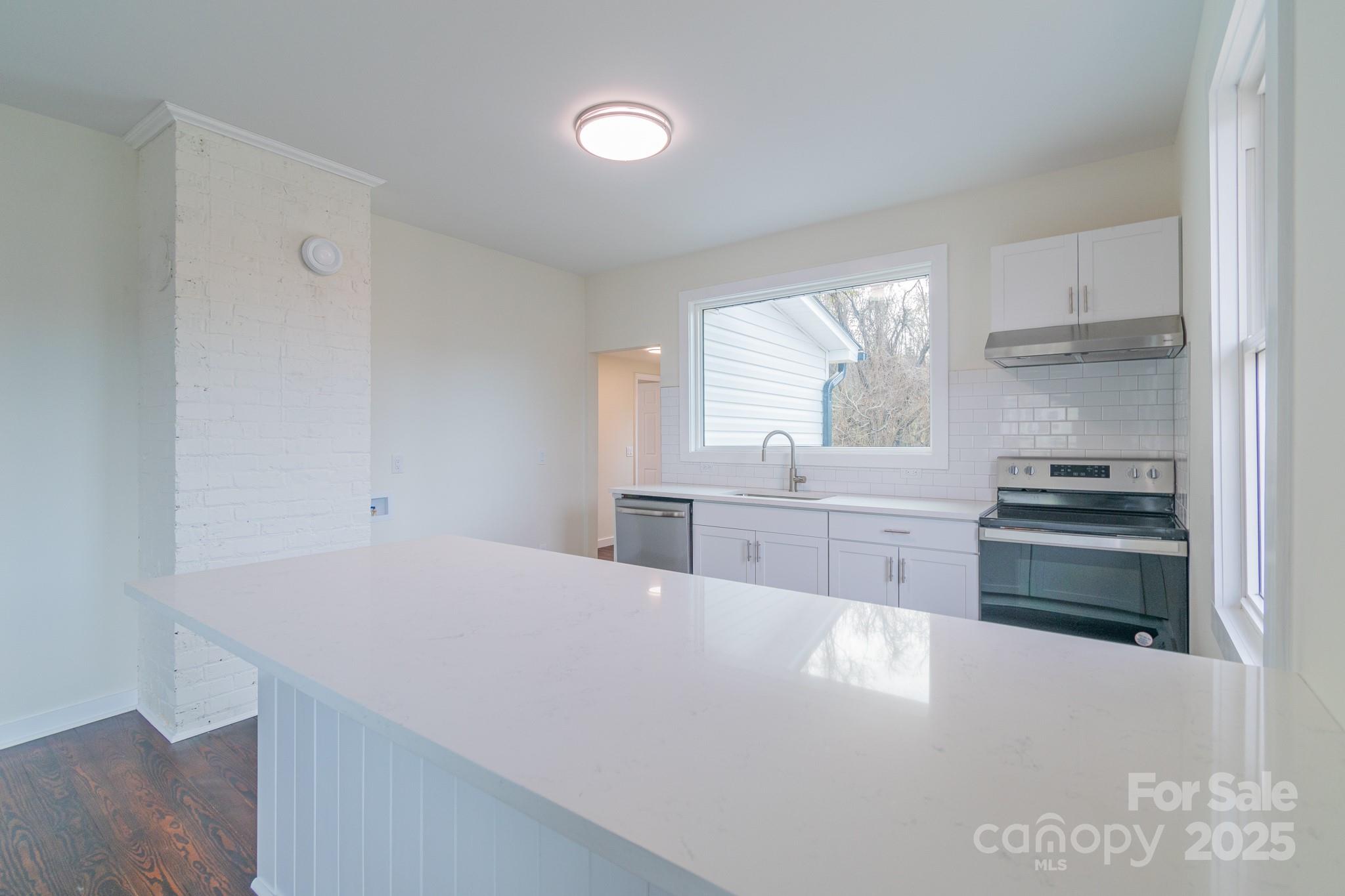 117 Falls Road Badin, NC 28009 - Photo 7 of 47 Gallery Image 7