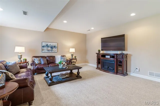 $668,000 | 6 Plum Run, Festus, MO 63028