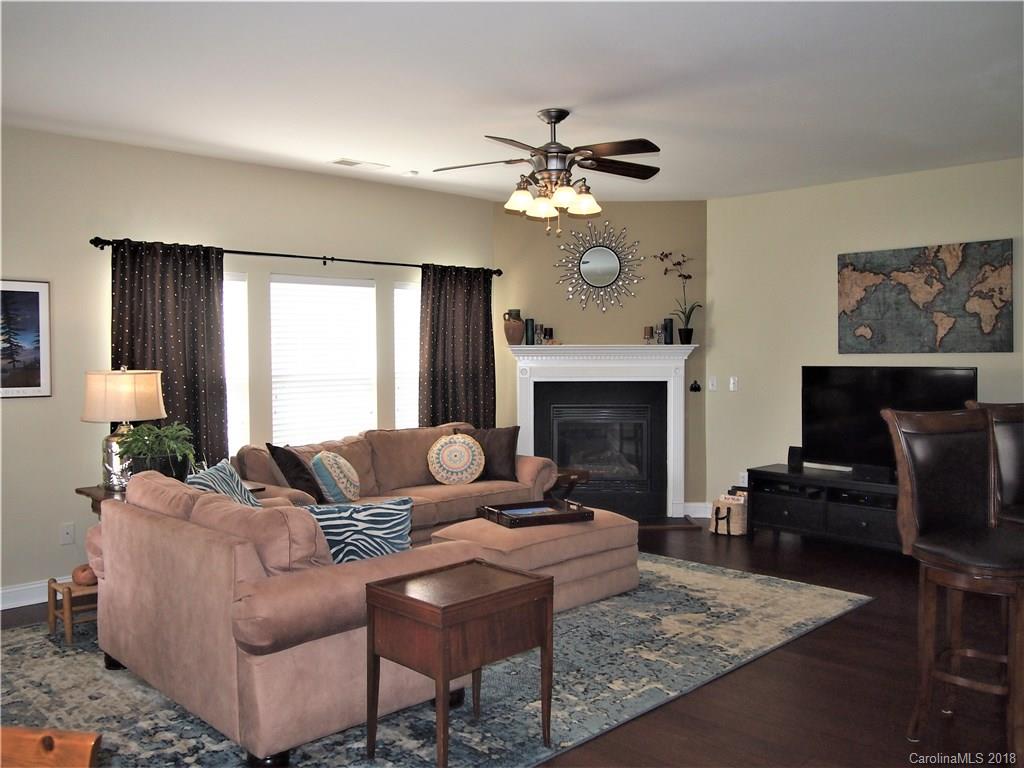 10929 Rousay Road Charlotte, NC 28278 - Photo 11 of 27 Gallery Image 11