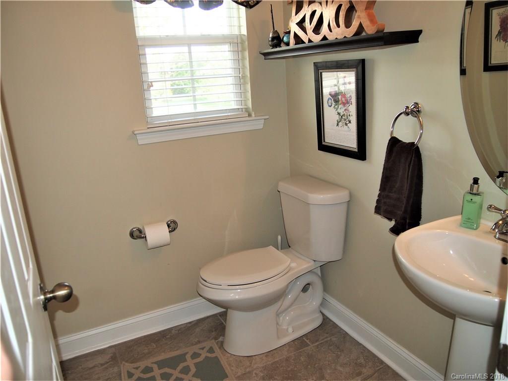 10929 Rousay Road Charlotte, NC 28278 - Photo 12 of 27 Gallery Image 12