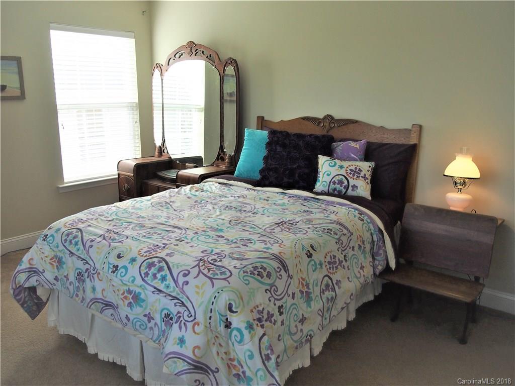 10929 Rousay Road Charlotte, NC 28278 - Photo 20 of 27 Gallery Image 20