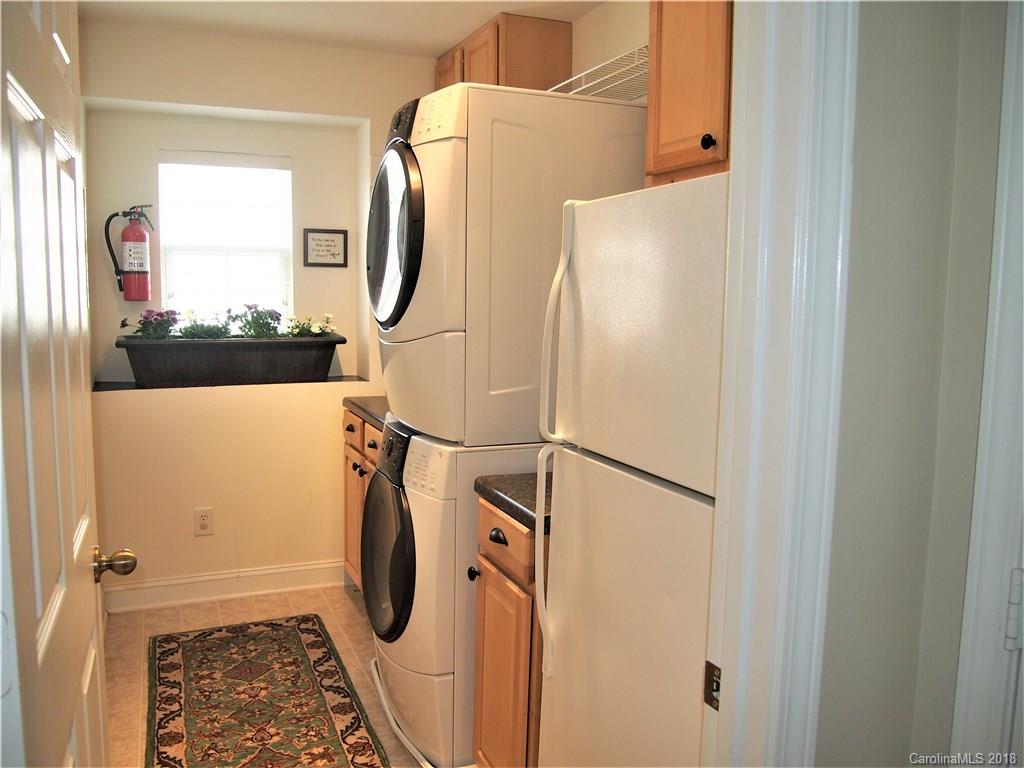 10929 Rousay Road Charlotte, NC 28278 - Photo 24 of 27 Gallery Image 24