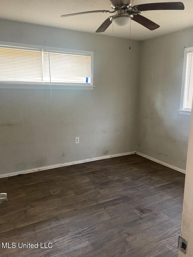 3310 Oakview Drive Jackson, MS 39212 - Photo 5 of 10 2026_01_07_11_48_43