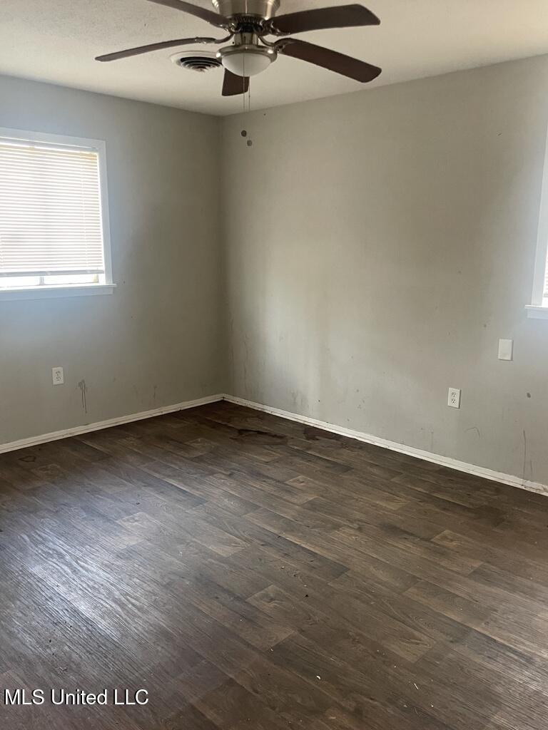 3310 Oakview Drive Jackson, MS 39212 - Photo 6 of 10 2026_01_07_11_48_30