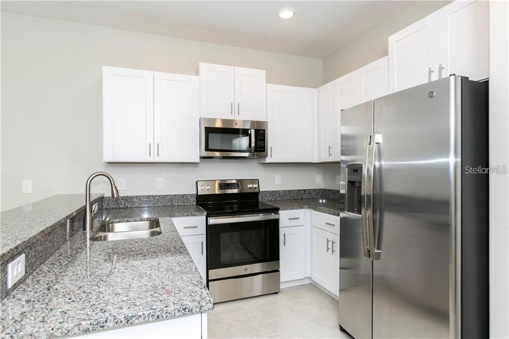 11646 Castine Street New Port Richey, FL 34654 - Photo 6 of 43