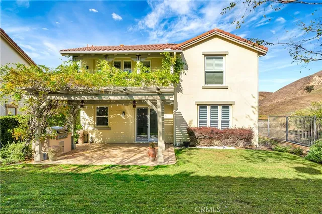 $7,900 | 4694 Luna Court, Calabasas, CA 91302