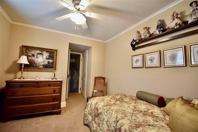 2477 West Warwick Road Muncie, IN 47304 - Photo 20 of 35 Gallery Image 20