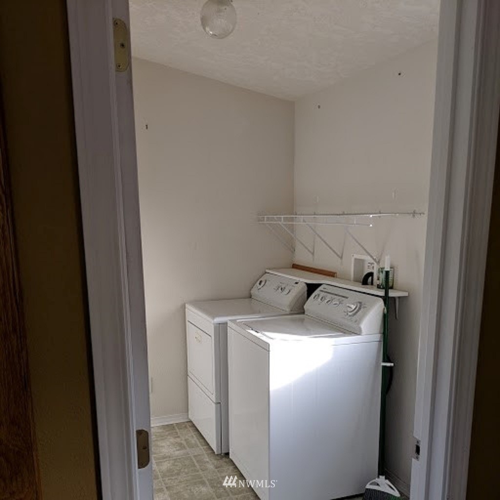 652 Osborn Road, Unit 9 Port Angeles, WA 98362 - Photo 6 of 13