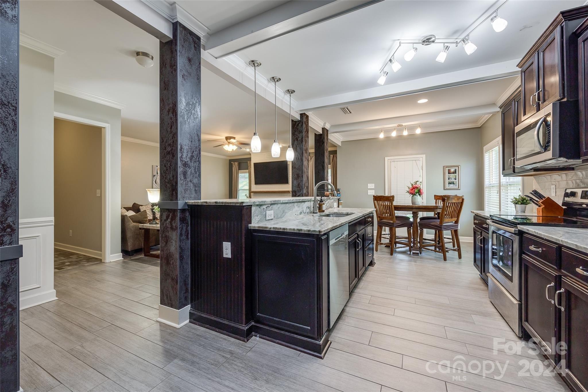 3334 Mandrake Court Tega Cay, SC 29708 - Photo 12 of 47 Gallery Image 12