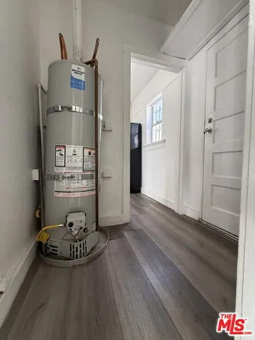 $1,895 | 2235 West 14th Street, Unit 1/4, Los Angeles, CA 90006