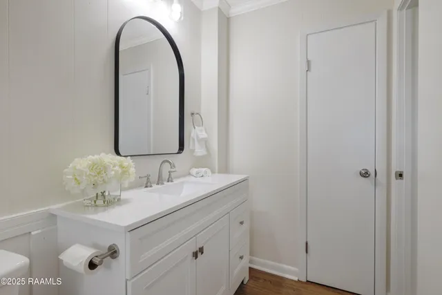 $1,900 | 17639 Pelican Road, Unit RENTAL, Erath, LA 70533