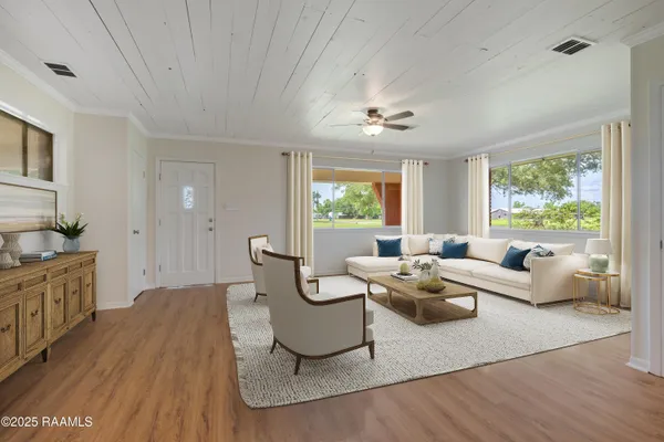 $1,650 | 17642 Pelican Road, Erath, LA 70533