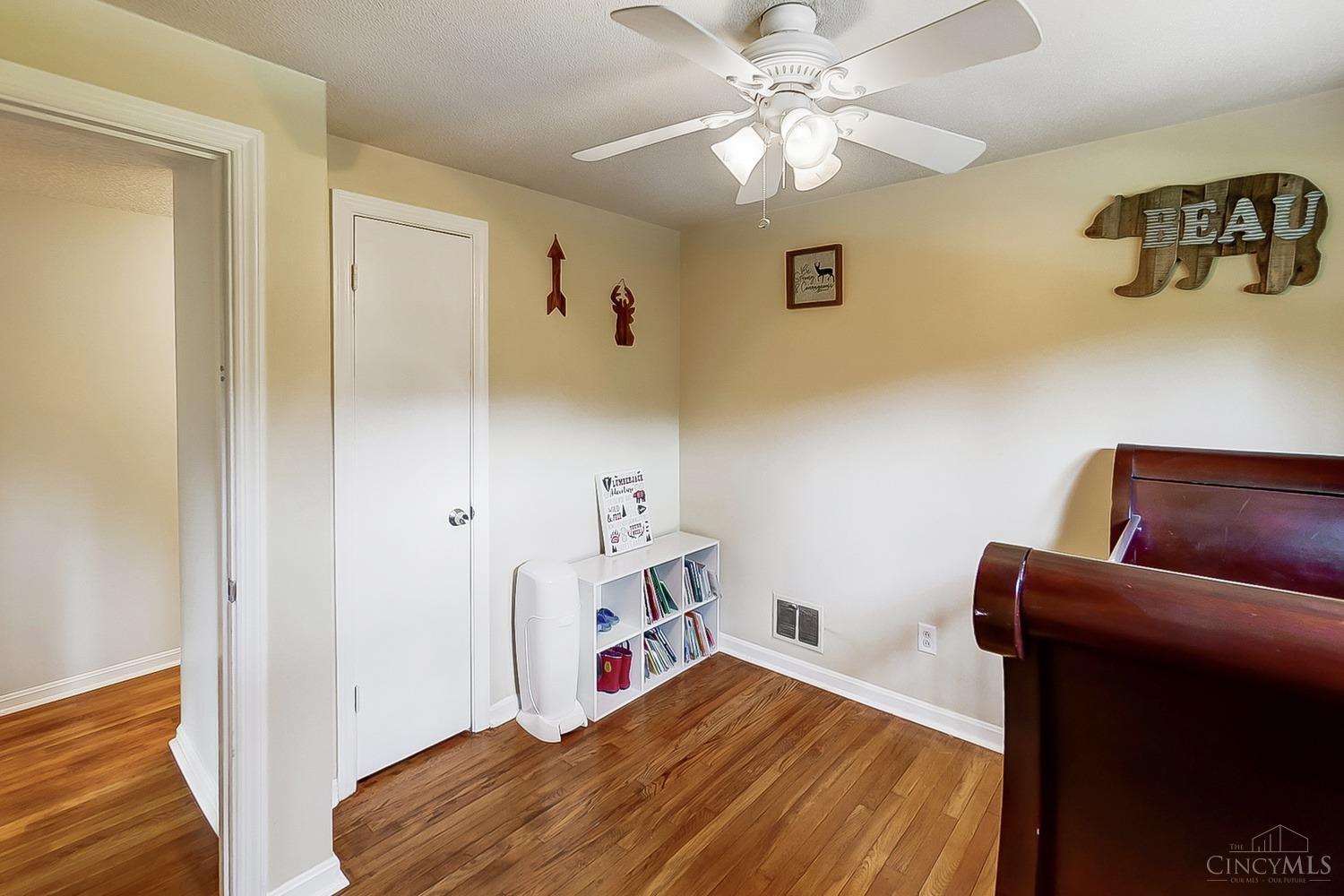 6886 Taylor Road Cincinnati, OH 45248 - Photo 19 of 32