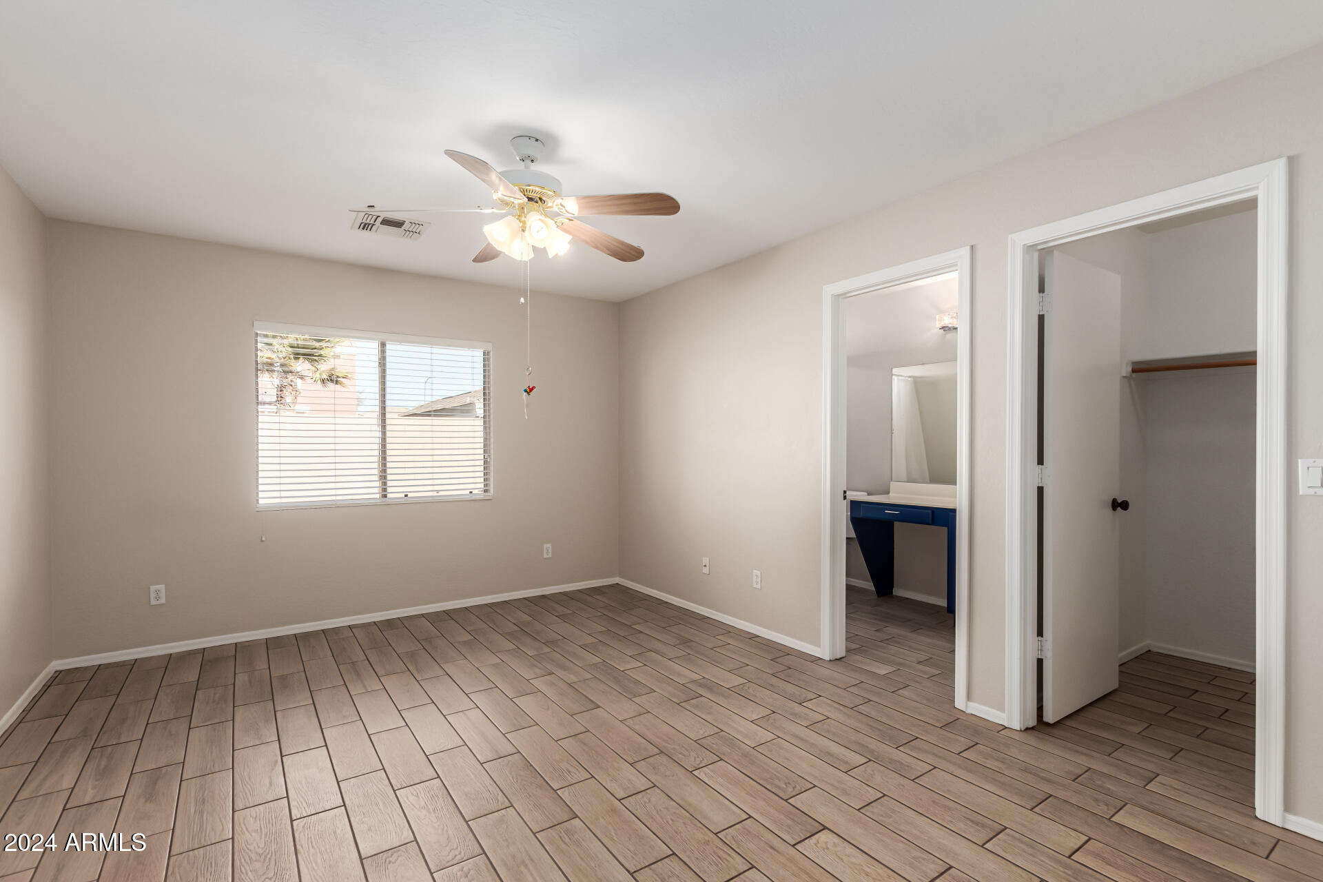 12322 West Larkspur Road El Mirage, AZ 85335 - Photo 15 of 31 16 - Larkspur