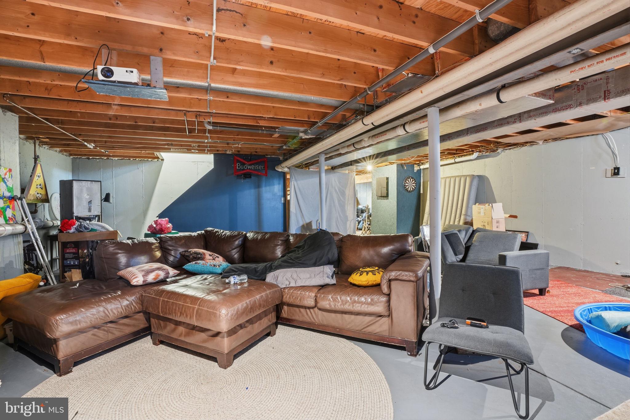 937 High Pointe Circle Langhorne, PA 19047 - Photo 28 of 47 a outdoor living space with furniture