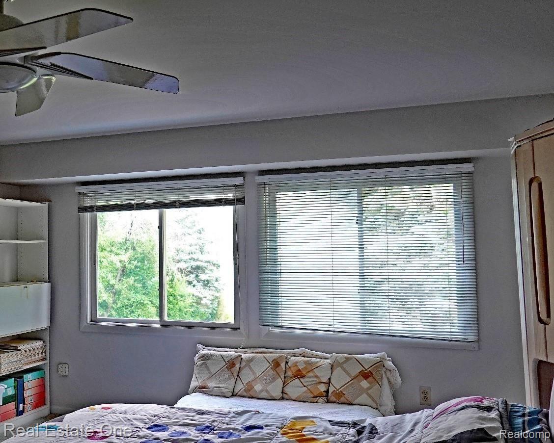 4325 Stoddard Road West Bloomfield, MI 48323 - Photo 22 of 63 Master view.jpg