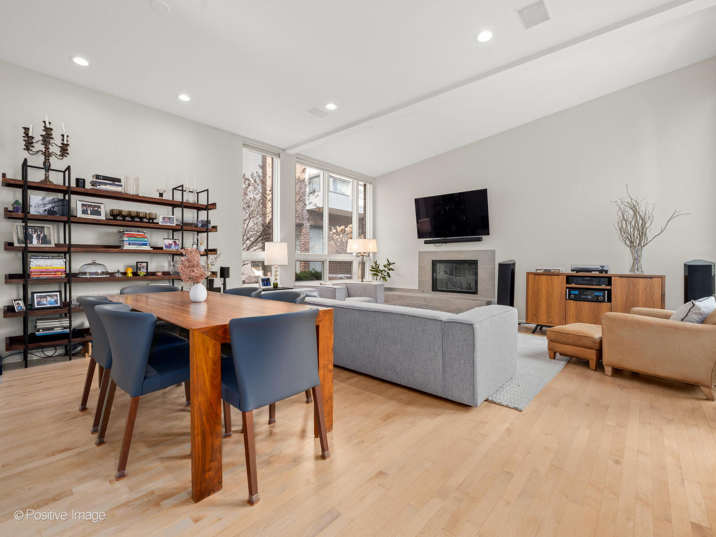 1757 North Paulina Street, Unit R Chicago, IL 60622 - Photo 4 of 28