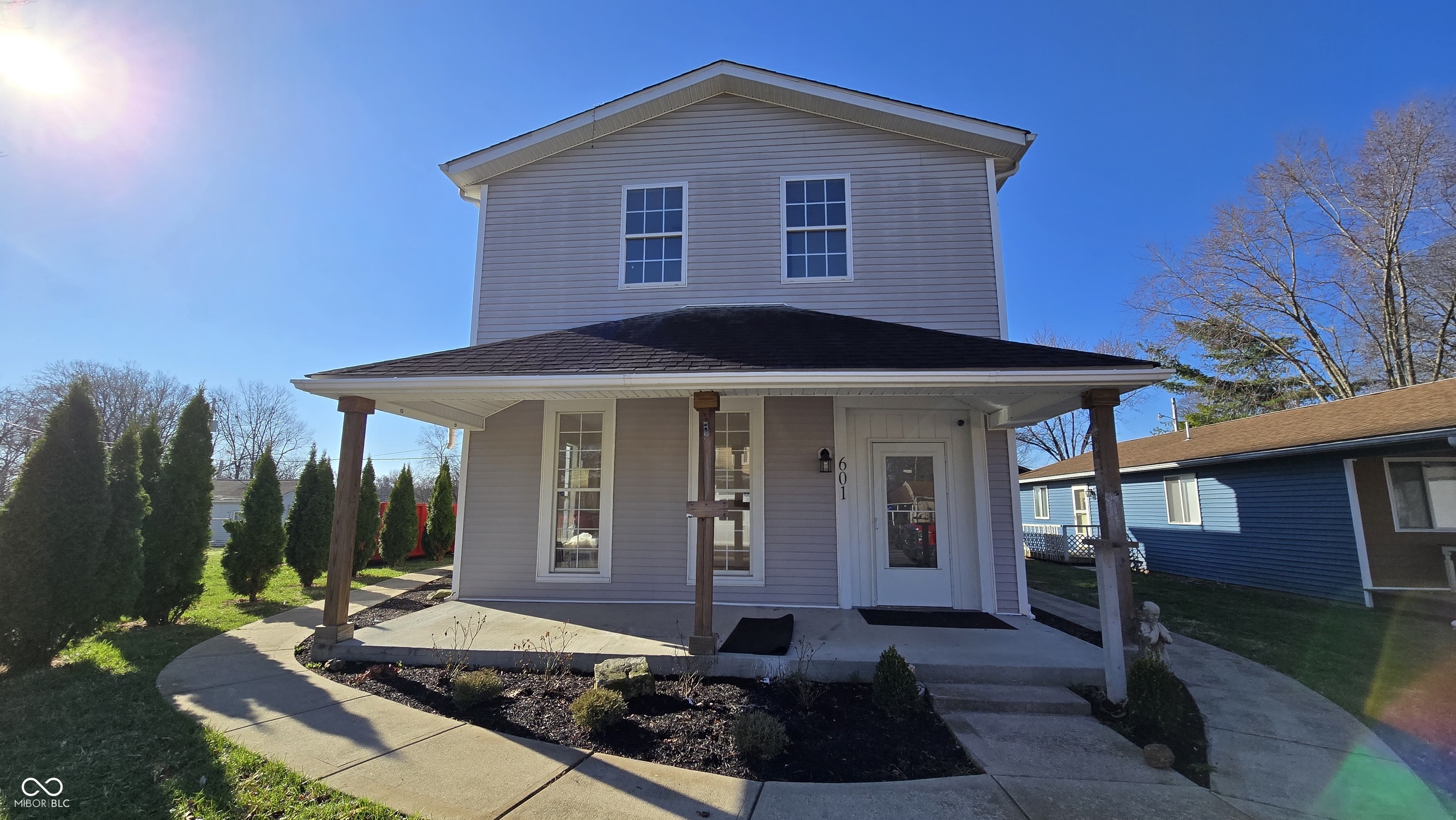 601 East Thompson Street Edinburgh, IN 46124 - Photo 1 of 3