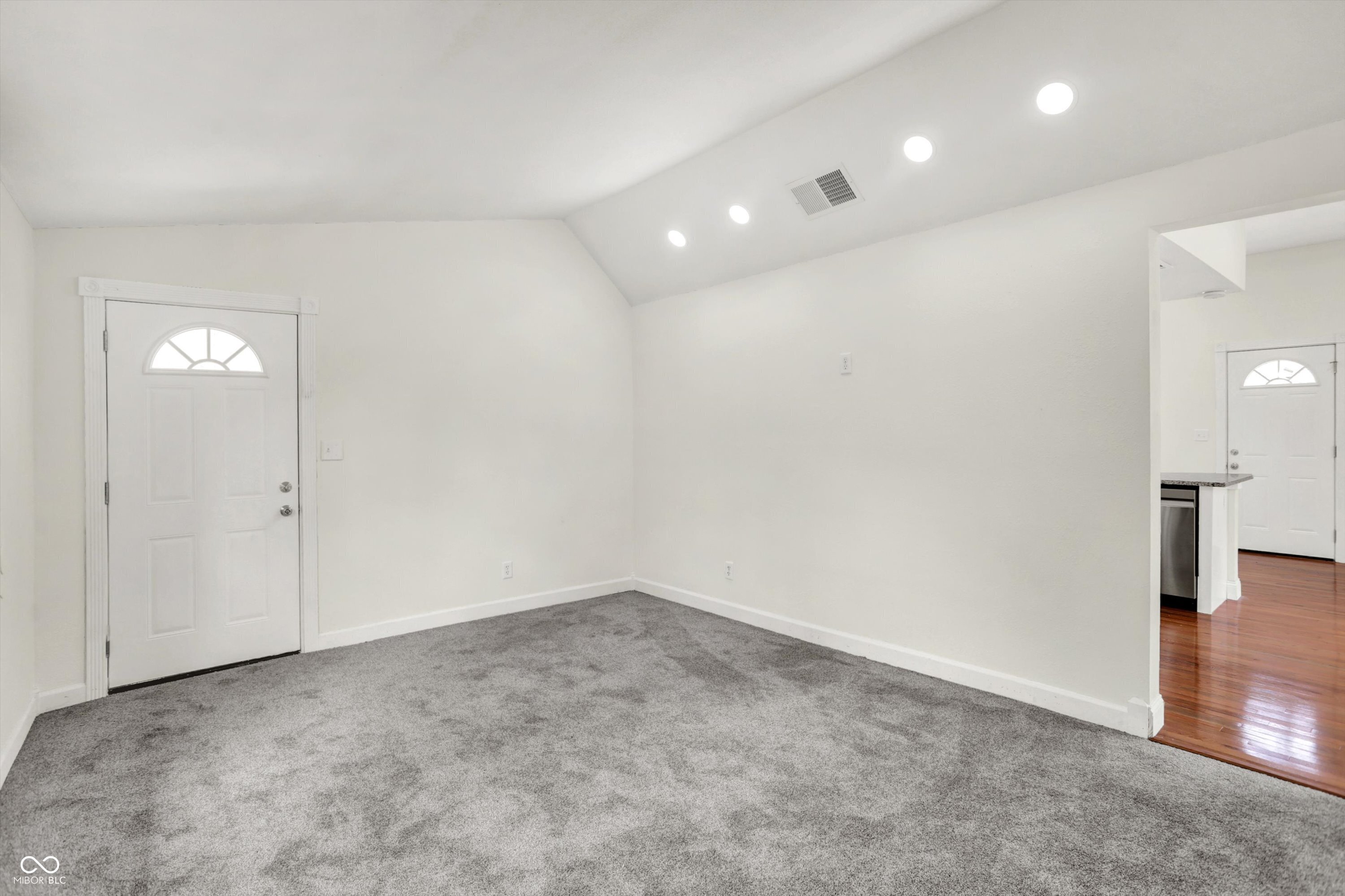 601 East Thompson Street Edinburgh, IN 46124 - Photo 25 of 50