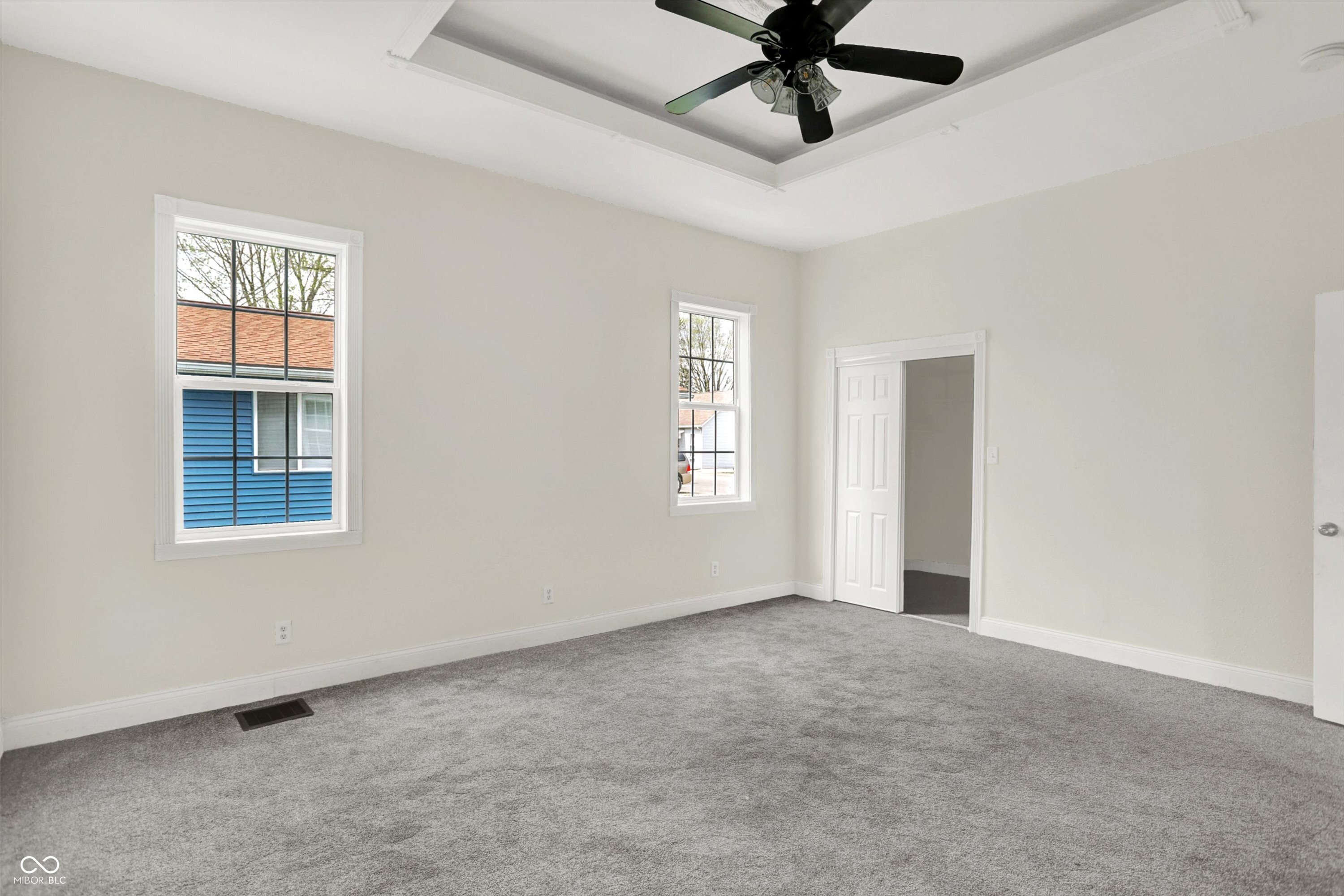 601 East Thompson Street Edinburgh, IN 46124 - Photo 28 of 50