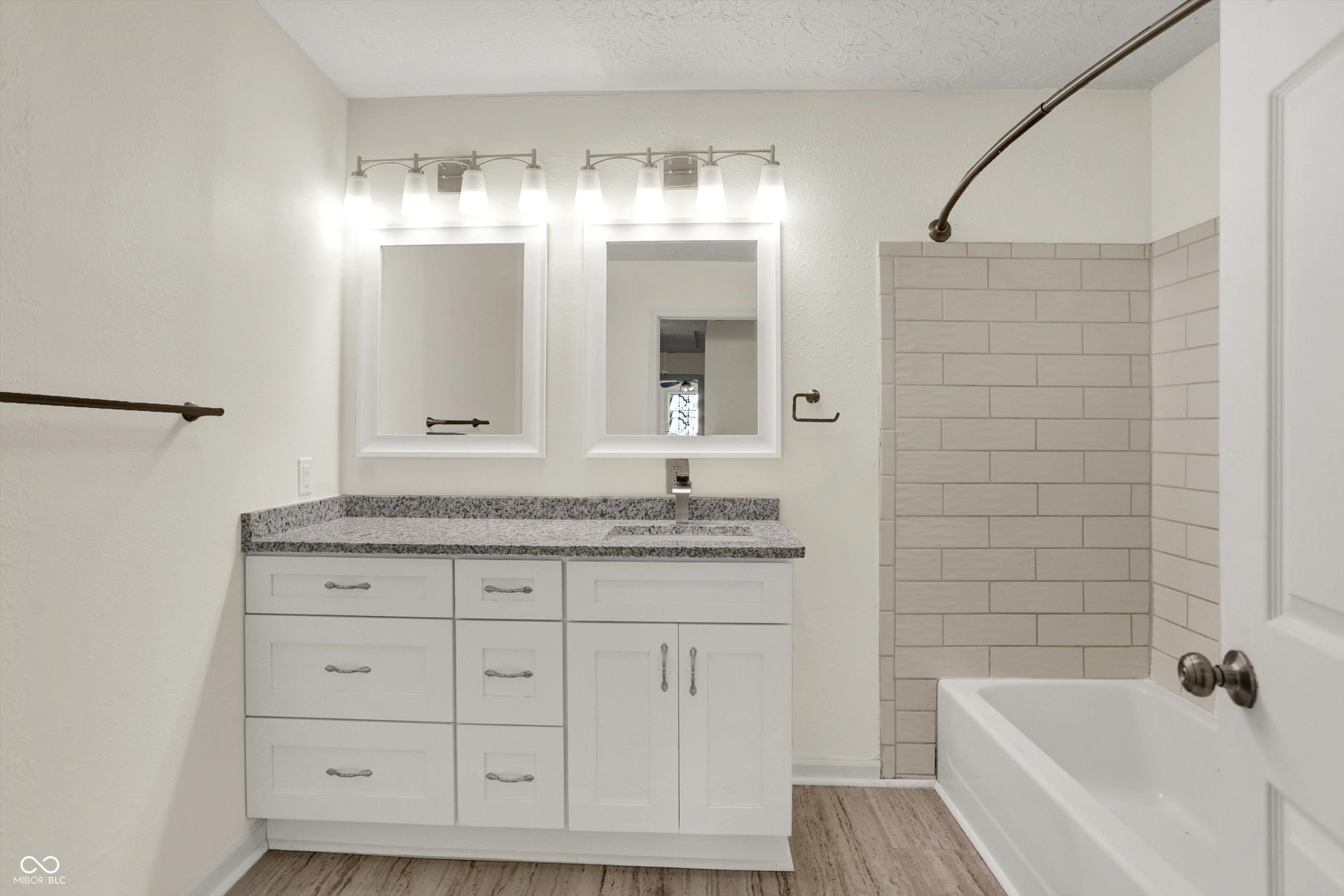 601 East Thompson Street Edinburgh, IN 46124 - Photo 34 of 50