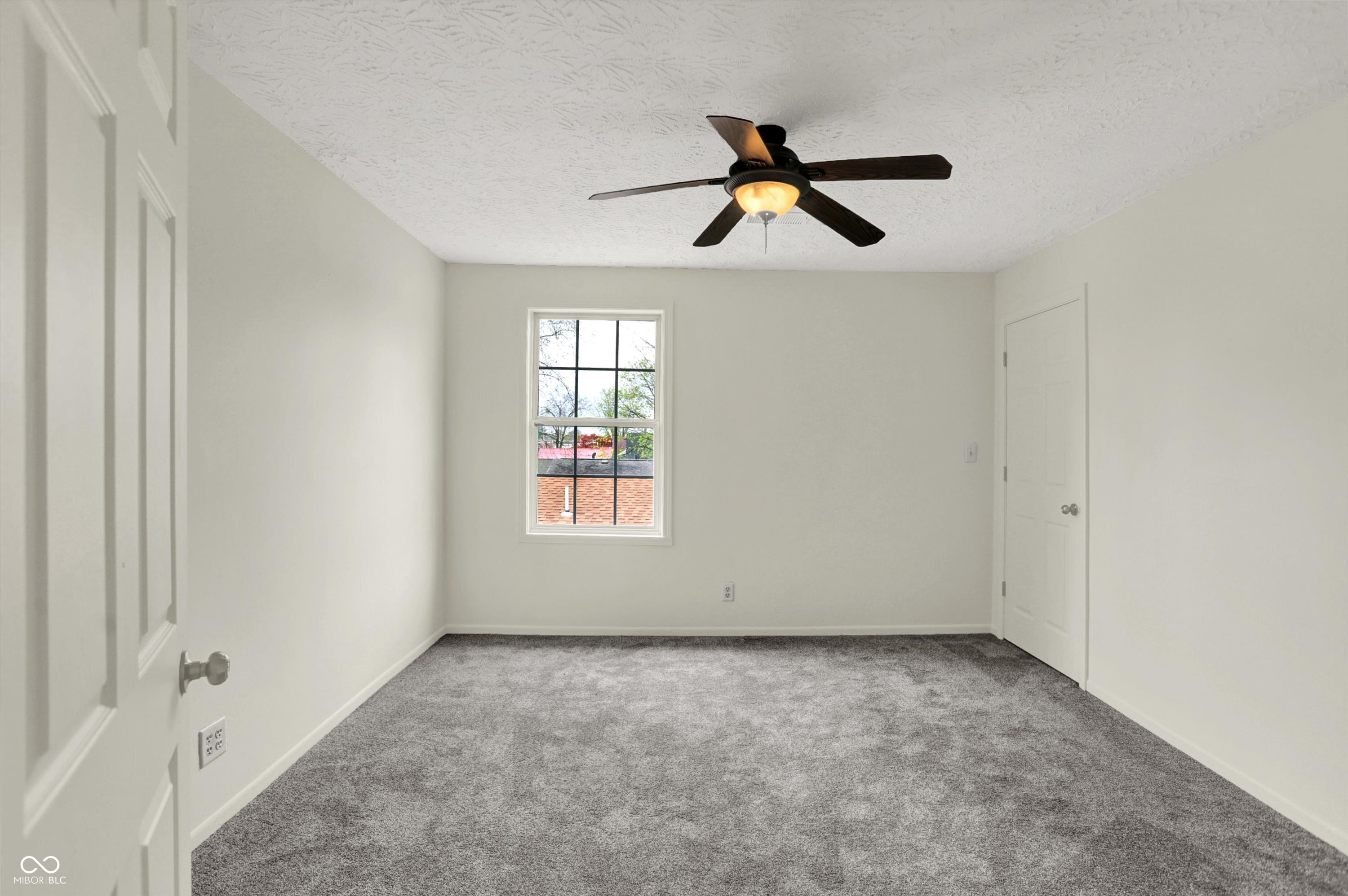 601 East Thompson Street Edinburgh, IN 46124 - Photo 37 of 50