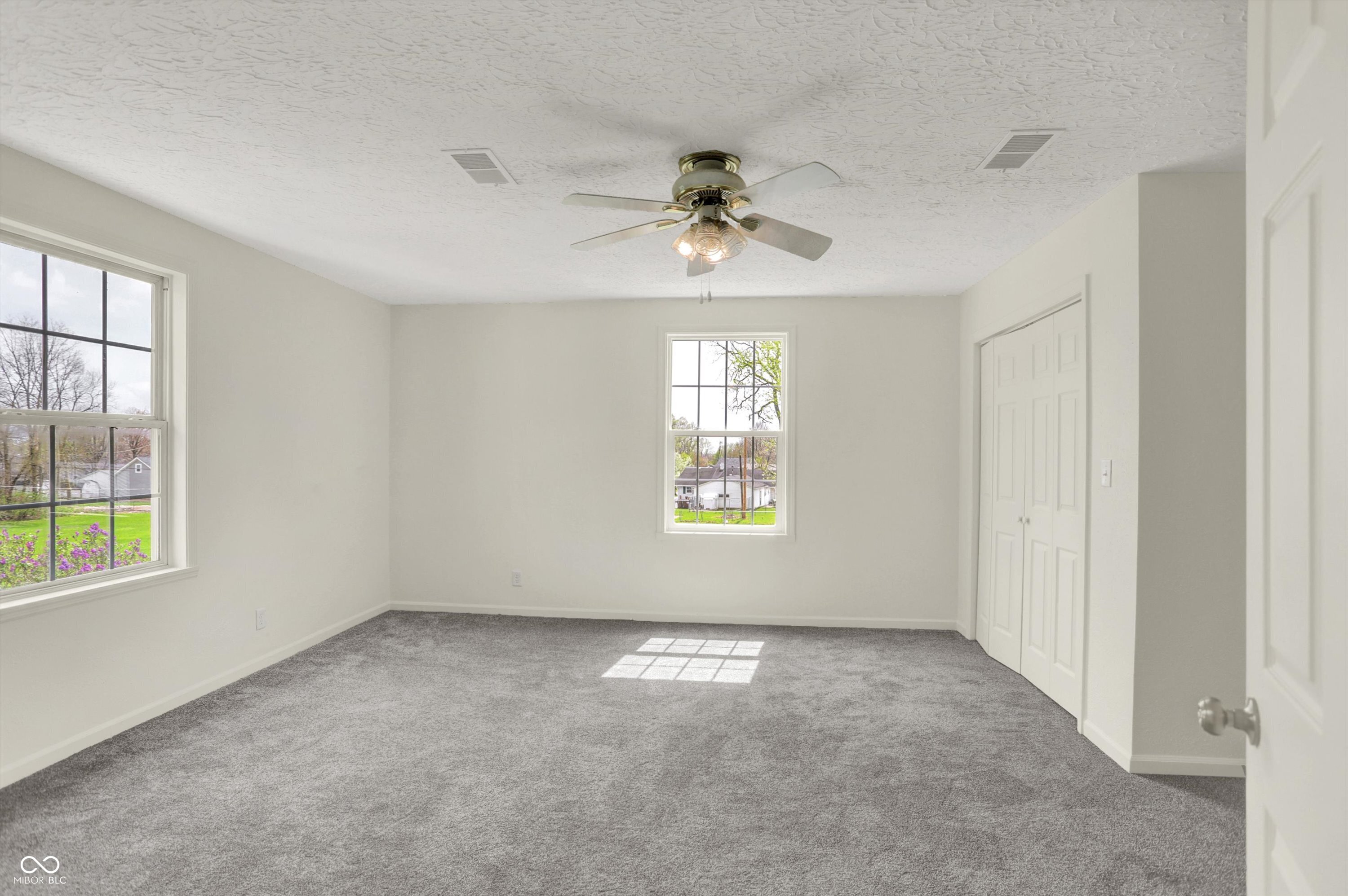 601 East Thompson Street Edinburgh, IN 46124 - Photo 39 of 50