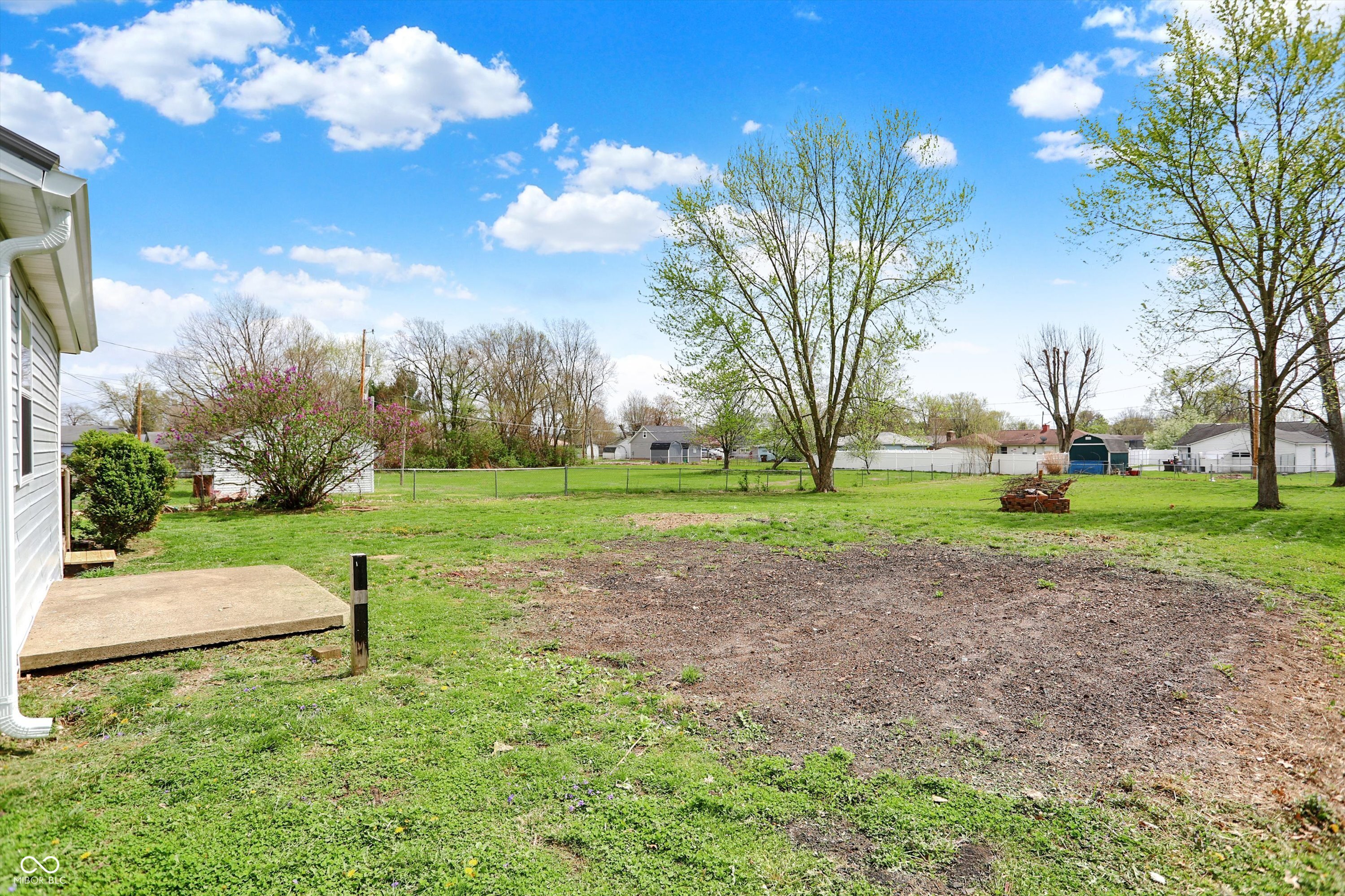 601 East Thompson Street Edinburgh, IN 46124 - Photo 43 of 50