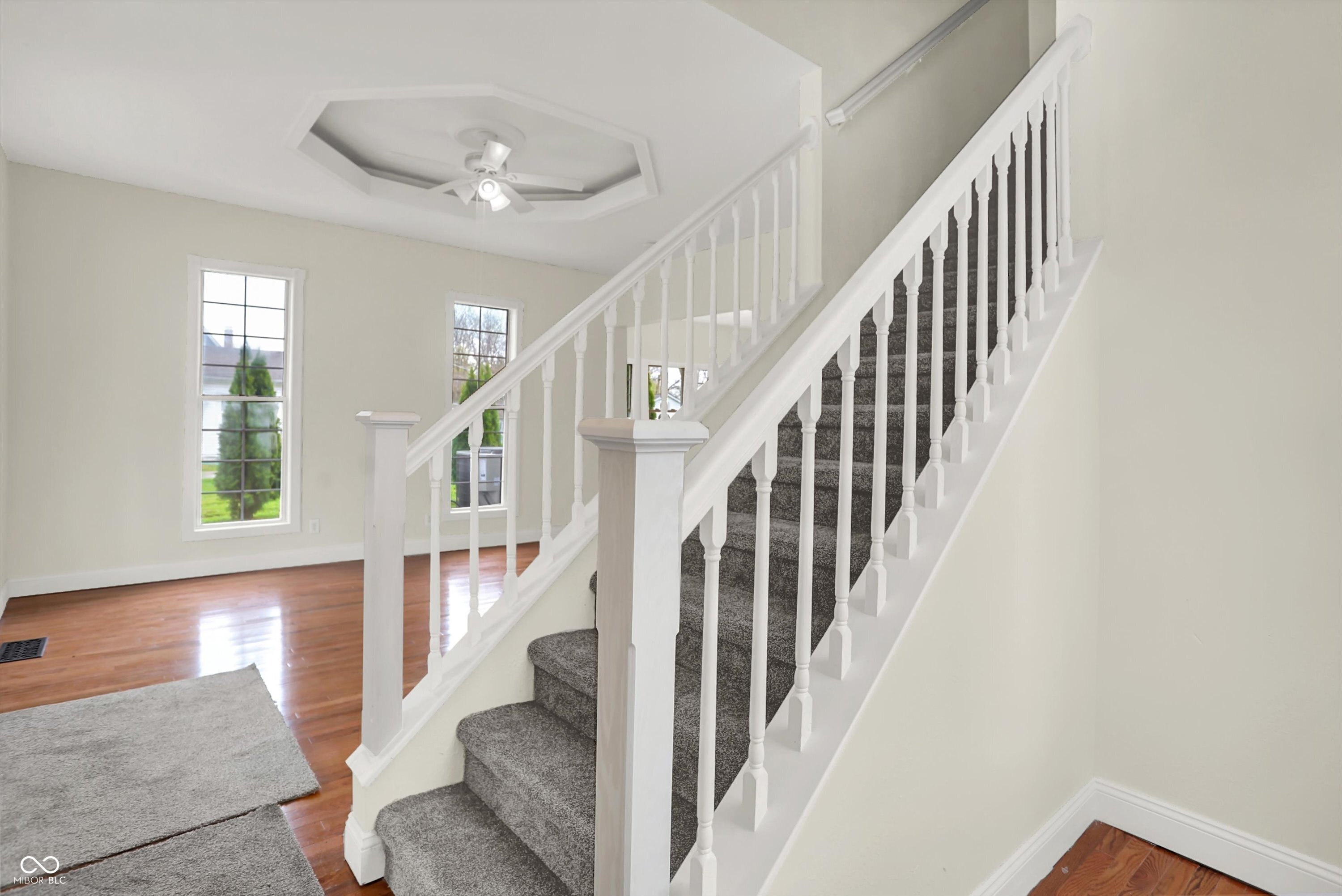 601 East Thompson Street Edinburgh, IN 46124 - Photo 6 of 50