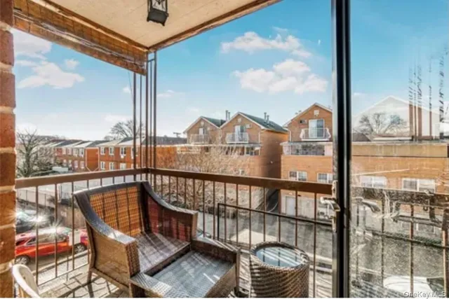 $648,888 | 46-12 161 Street, Unit 2C | Flushing