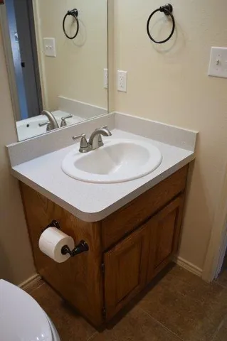 $1,900 | 1519 Misty Meadow Drive, Granbury, TX 76048