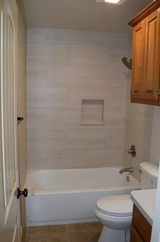 $1,900 | 1519 Misty Meadow Drive, Granbury, TX 76048