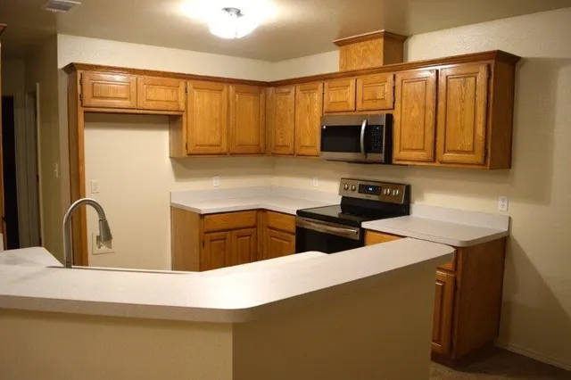 $1,900 | 1519 Misty Meadow Drive, Granbury, TX 76048