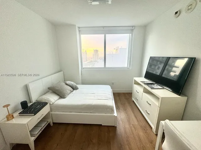 $3,850 | 253 Northeast 2nd Street, Unit 3308, Miami, FL 33132