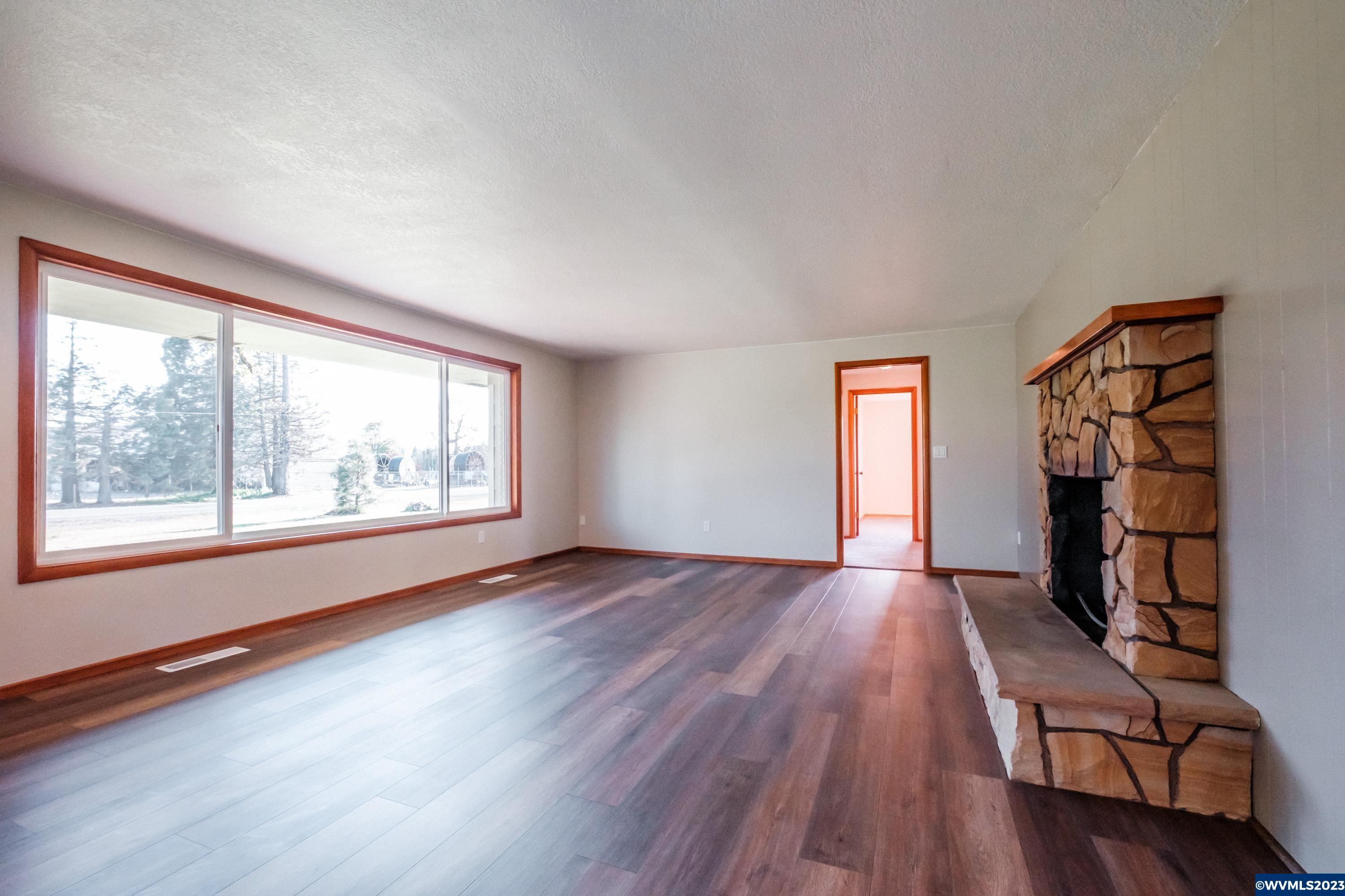 41771 Kingston Jordan Road Stayton, OR 97383 - Photo 9 of 42 Gallery Image 9