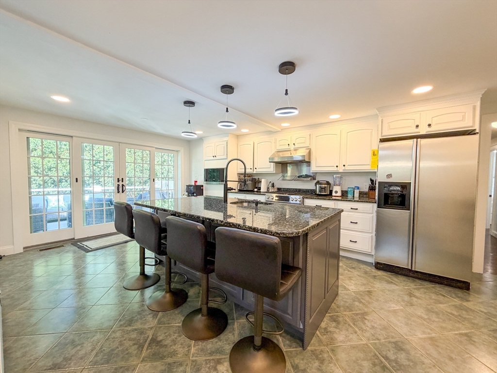 3 Sprague Road Wellesley, MA 02481 - Photo 5 of 33