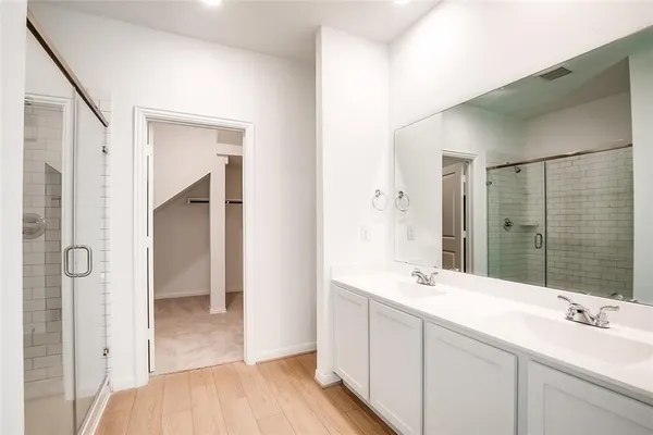 $2,100 | 300 Timber Brook Drive, Hutto, TX 78634