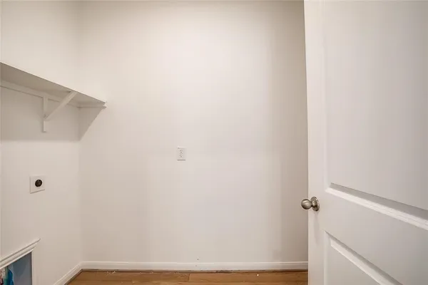 $2,100 | 300 Timber Brook Drive, Hutto, TX 78634