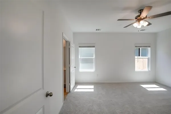 $2,100 | 300 Timber Brook Drive, Hutto, TX 78634