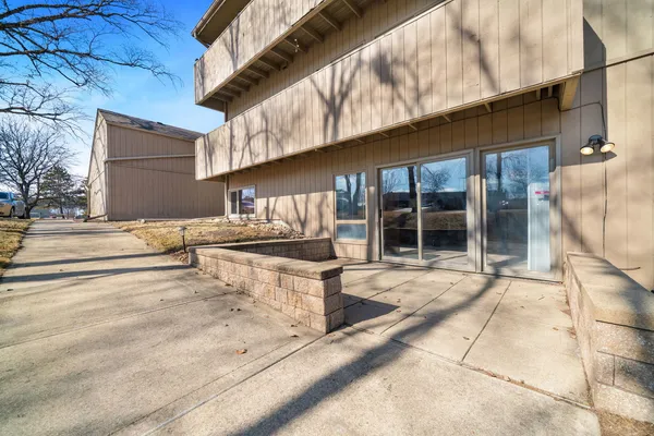 $120,000 | 218 Bienterra Trail, Unit 2B, Rockford, IL 61107