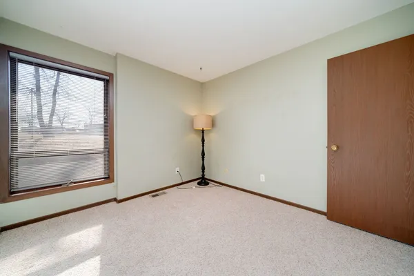 $120,000 | 218 Bienterra Trail, Unit 2B, Rockford, IL 61107
